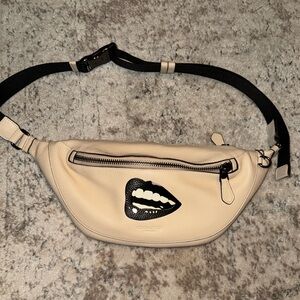 Coach belt bag